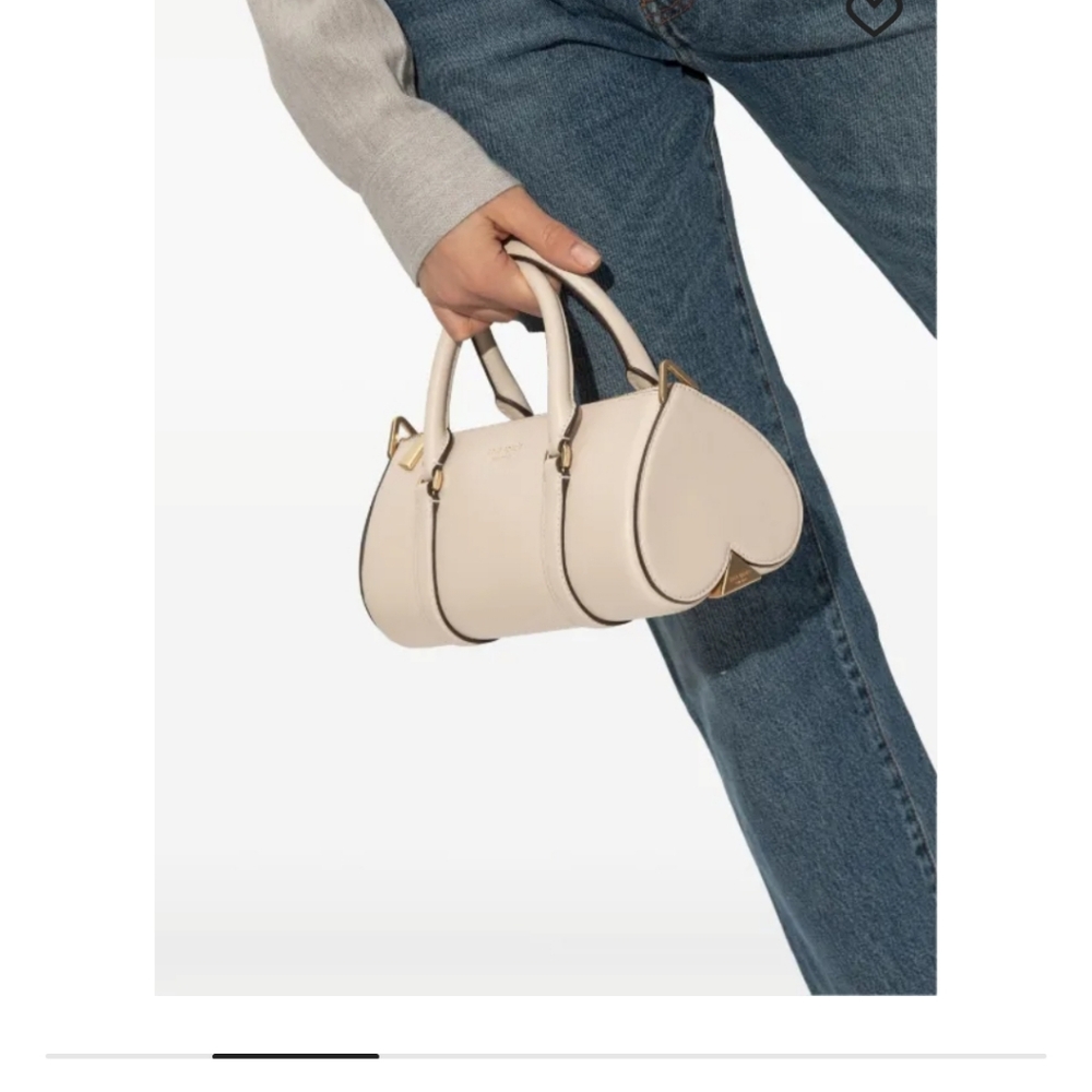 Katie Spade Small Icon Tote Cream white color worn once heart shape